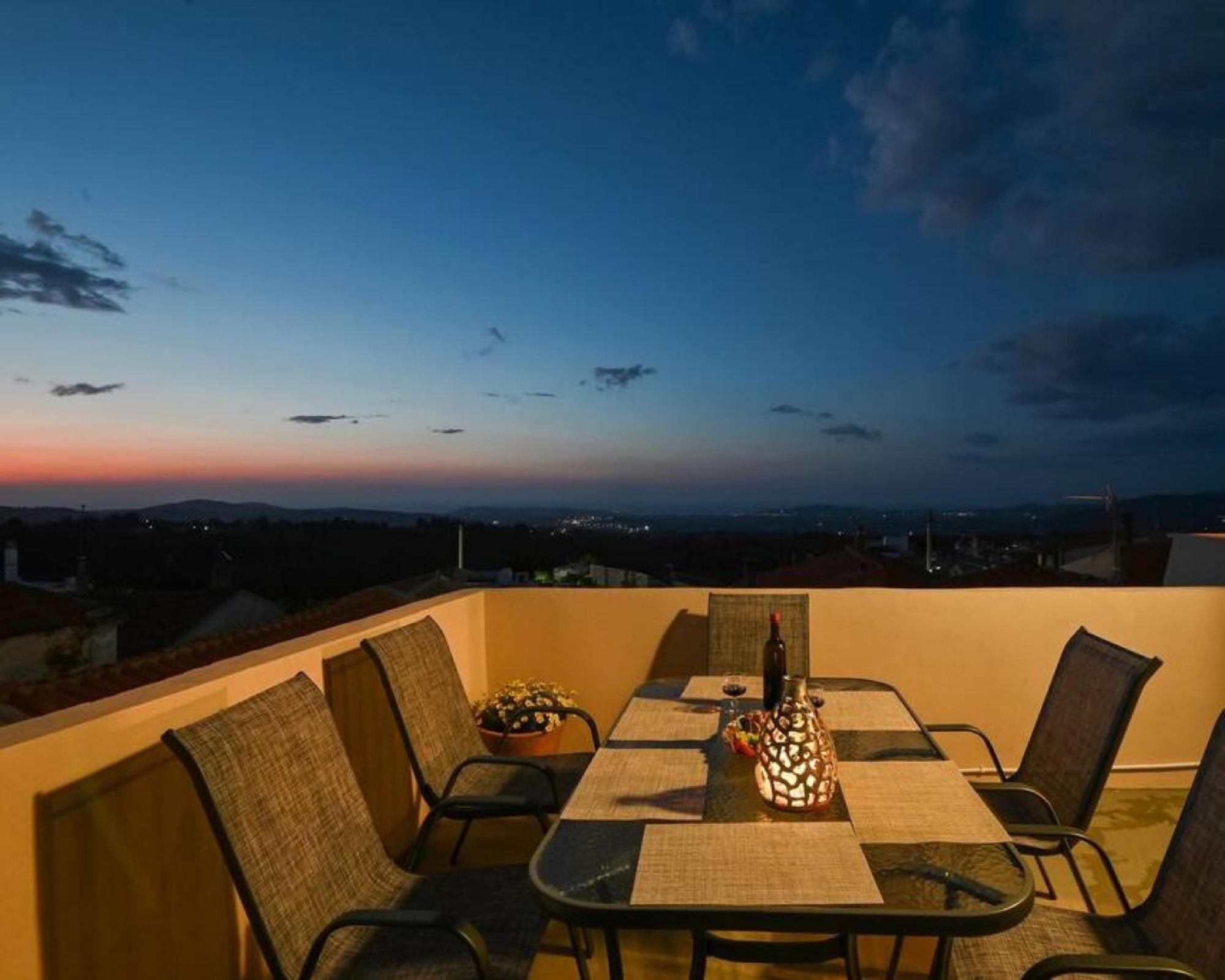 Dm-Discover Margarites Home Margarítai Exteriér fotografie