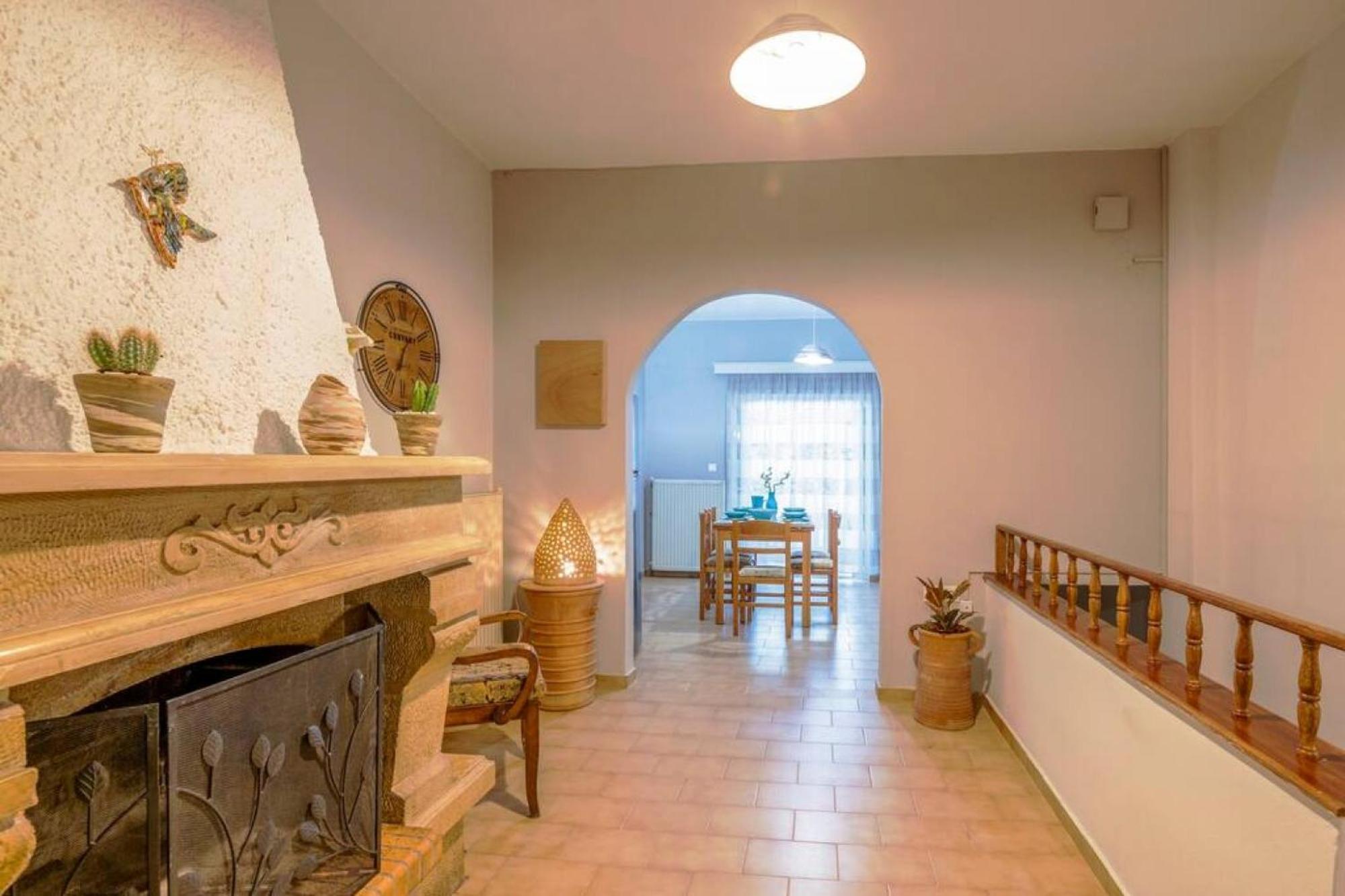 Dm-Discover Margarites Home Margarítai Exteriér fotografie